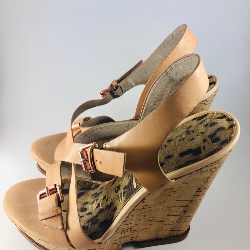 Shoes - Picture 4 of 5